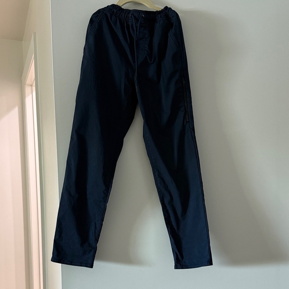 Old Navy boys L 10-12 elastic waist drawstring Navy pants .